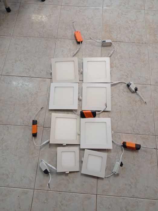 Vendo focos de led para teto