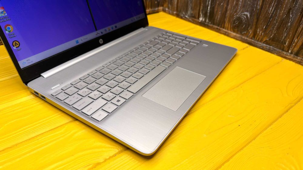 Надійний Офісний Ноутбук HP Pavilion 15-DY2127OD /i7-1165G7/ГАРАНТІЯ