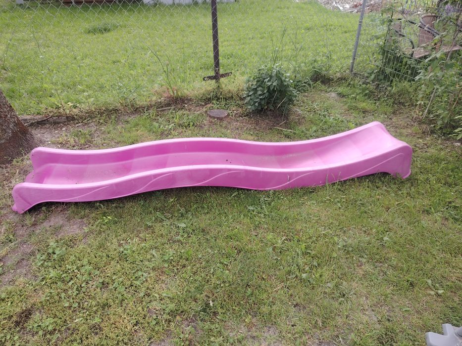 Zjeżdżalnia plastikowa