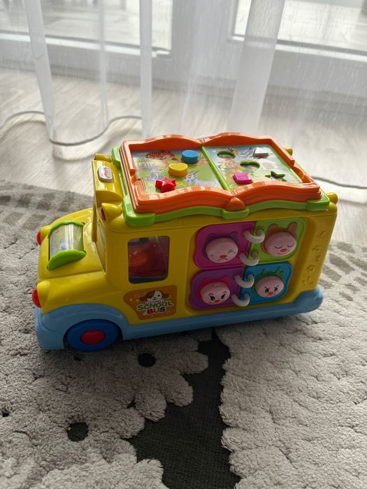 Zabawka edukacyjny autobus