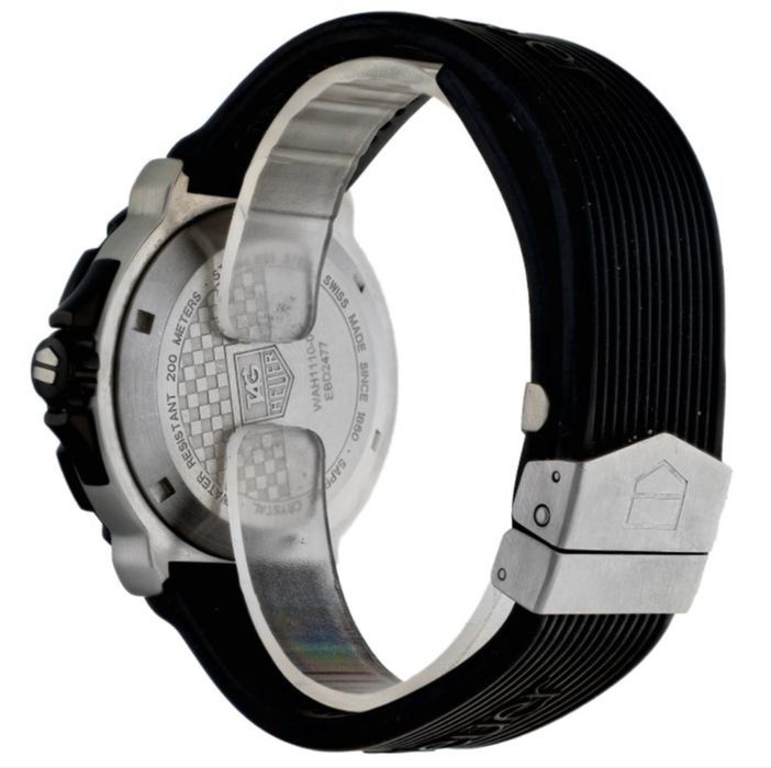 Relógio de pulso TAG Heuer Formula 1 Quartz WAH1110-O para homens.
