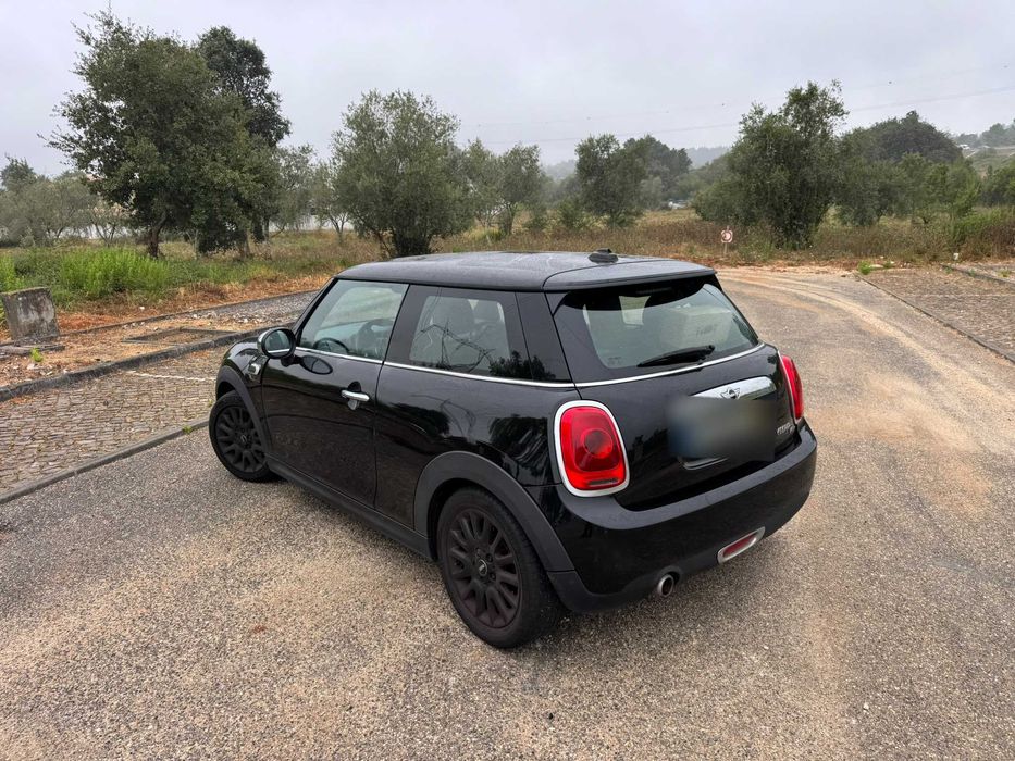 MINI Cooper D 2015 | 122.000 km
