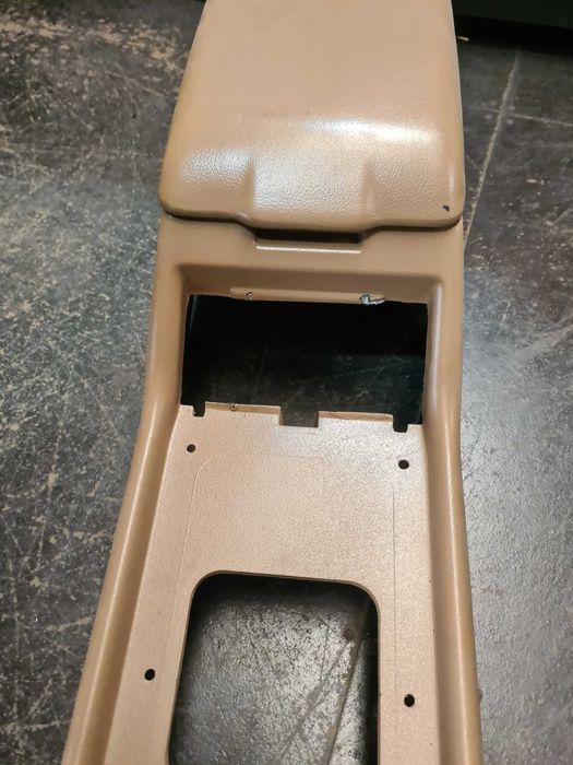 CONSOLA CENTRA RANGE ROVER CLASSIC FIBRA USADA