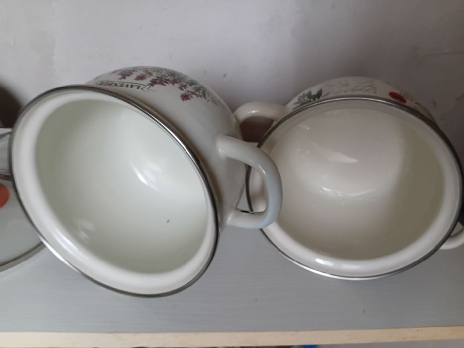 Кастрюли  (новие).