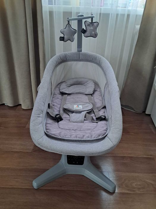 Заколисуючий Центр-шезлонг