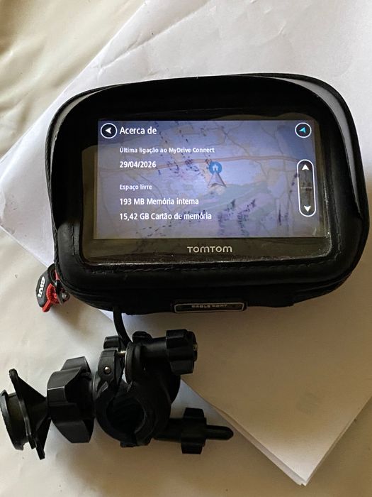 GPS Tom Tom + bolsa Givi