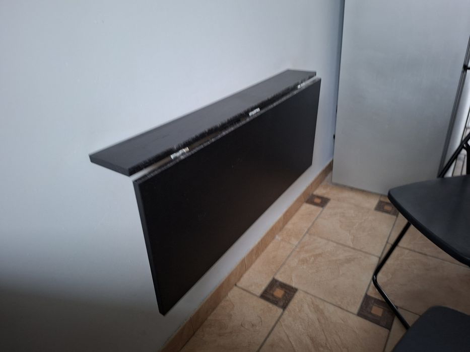 Stolik rozkładany czarny Ikea przyscienny