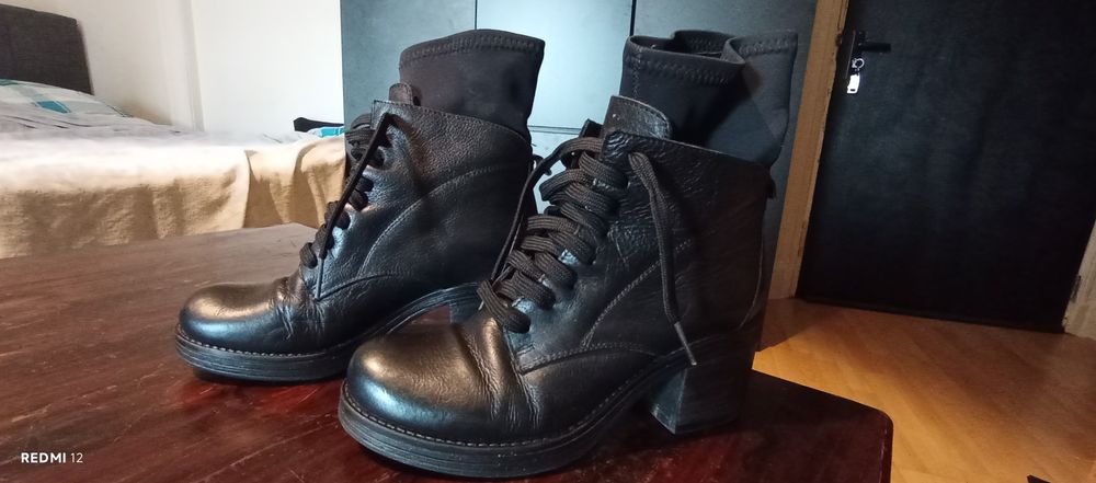 Buty skórzane by o la la