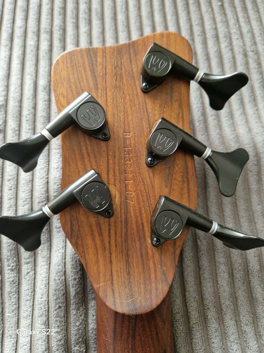 Gitara basowa Warwick corvette STD germany