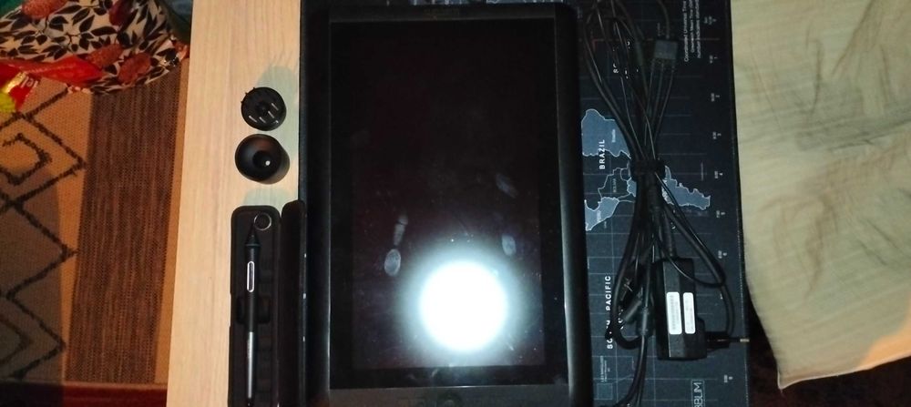 Tablet gráfica WACOM Cintiq 13 HD
