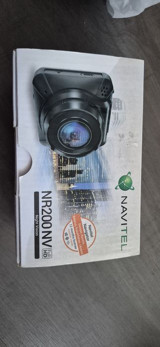 Kamerka samochodowa wideorejestrator Navitel NR200NV