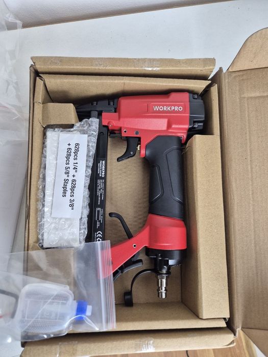 Пневматичний пістолет для скоб WORKPRO 22GA