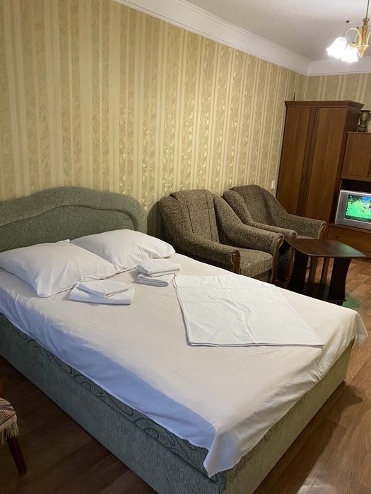 Подобово 1-кім.,власна Антоновича 99  ст.м.Палац  Україна,,Голосіевскі