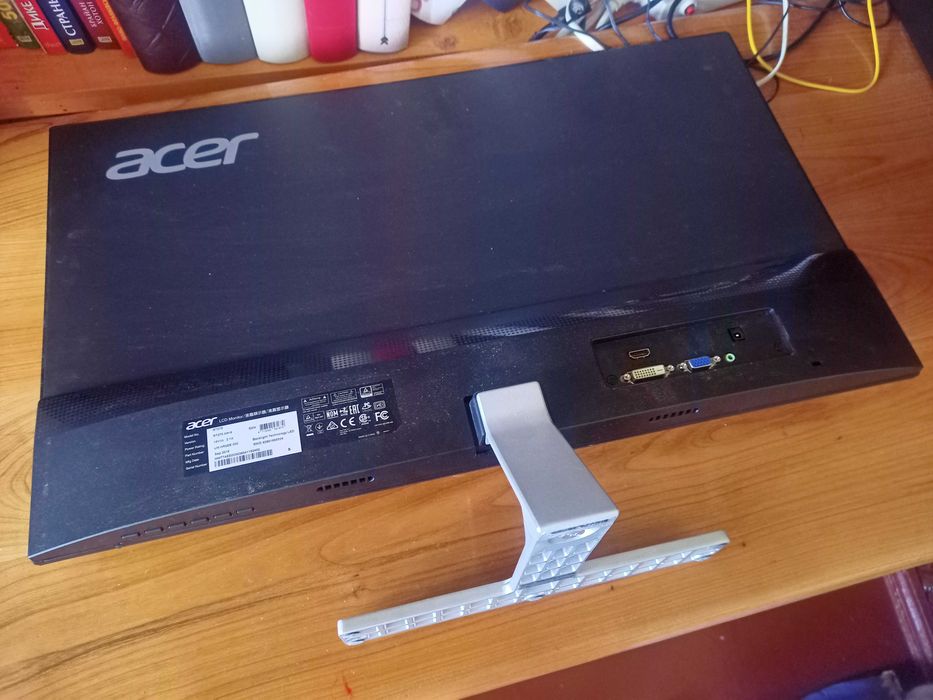 Монітор 27" Acer RT270 - розбита матриця (екран, дисплей, комп'ютер)