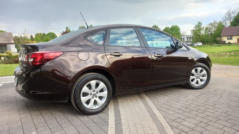 Opel Astra Pierwszy Właściciel, Niski przebieg !!!