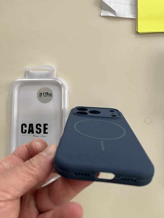 Чехол iPhone 17 Pro ) новый