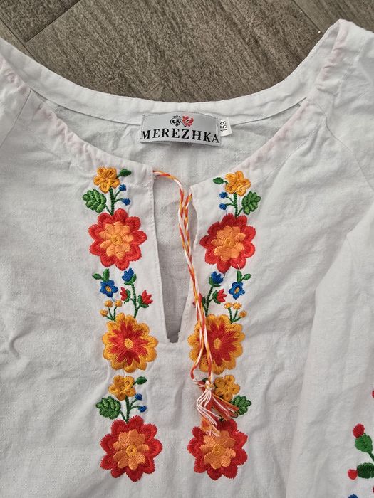 Вишиванка для дівчинки