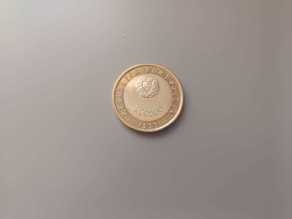 Moeda Comemorativa 200$00 — UNICEF: Pelas Crianças do Mundo (1999)