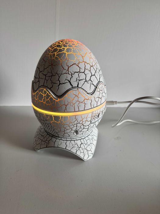Projektor Gwiazd Lampka Nocna Rzutnik Led Jajo Dinozaura Laserowy Głośnik
