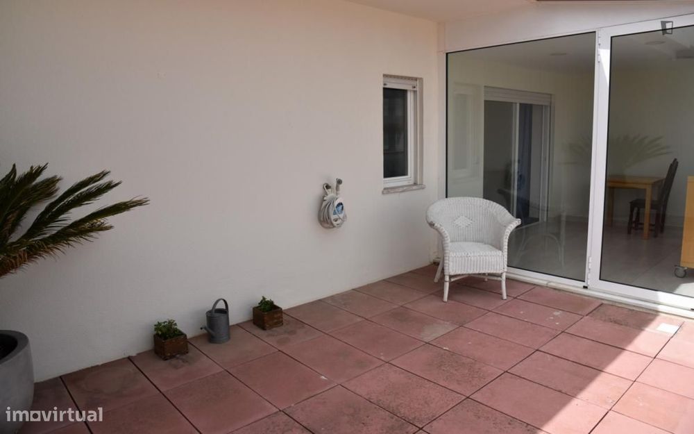 Quarto - localizado em Lisbon