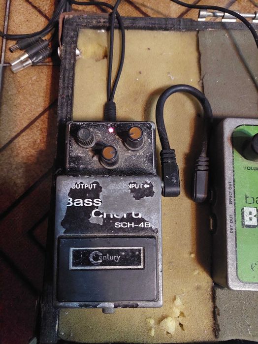 Pedal Century bass chorus