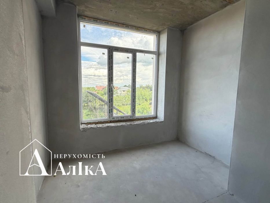 Продам 1-кімнатну квартиру в новому будинку