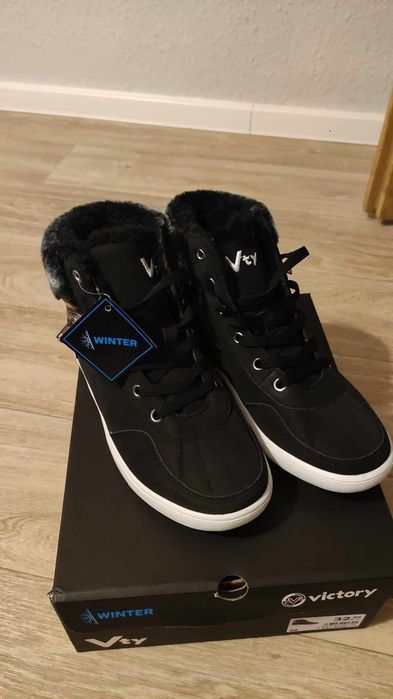 Nowe buty damskie rozm.38