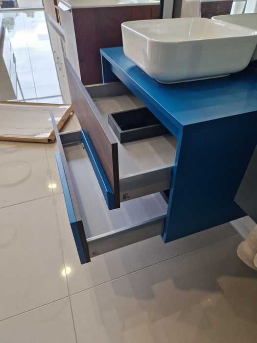 Móvel wc novo + lavatório + espelho