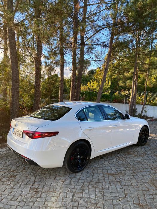 Alfa Romeo Giulia 2.2D 190cv
