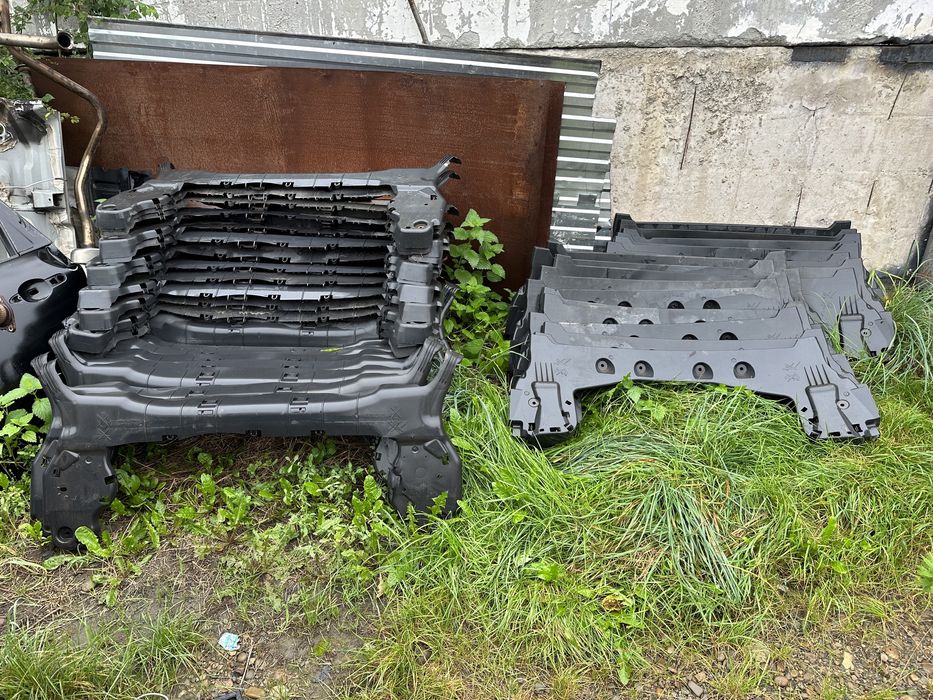 Захист задньої балки Рено Меган 3 Лагуна 3 Сценік 3