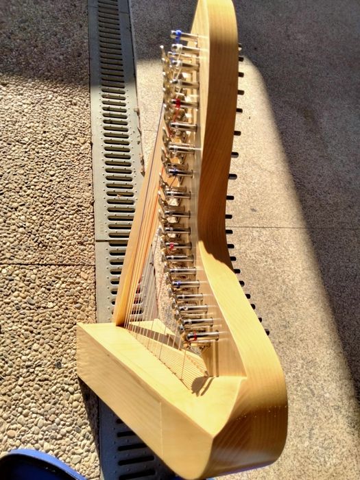 Harpa Celta 19 cordas64174029976706124
