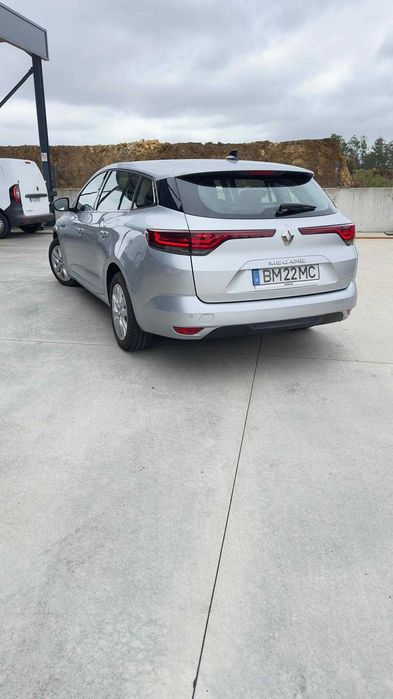 Renault Megane 2024 - 116000 kilómetros