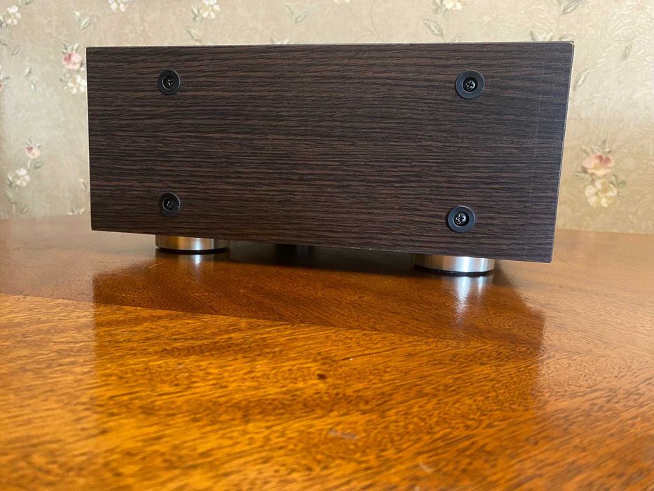 Продается кассетная дека A&D  GX-Z7100EX  (AKAI GX-95) +пульт