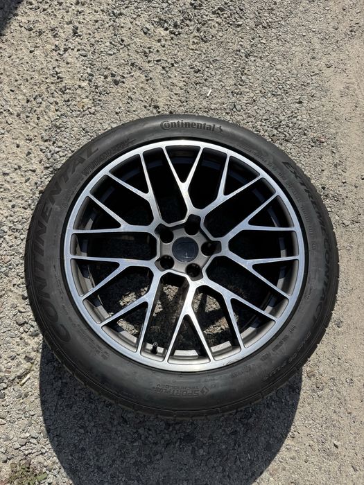 Задний Диск с резиной (колесо) Porsche macan s