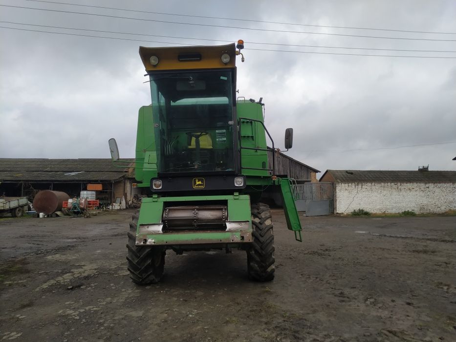 Продам John Deere 1065