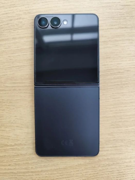 Samsung Galaxy Z Flip 7 5G 512GB