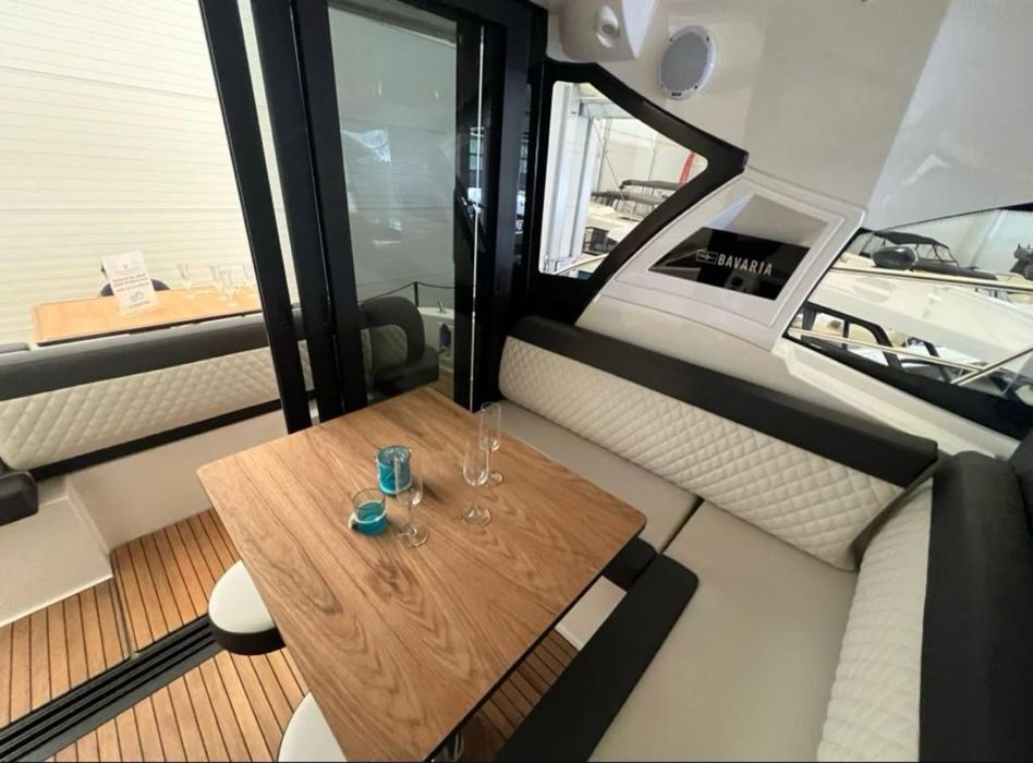 Яхта Bavaria SR 41 Coupе