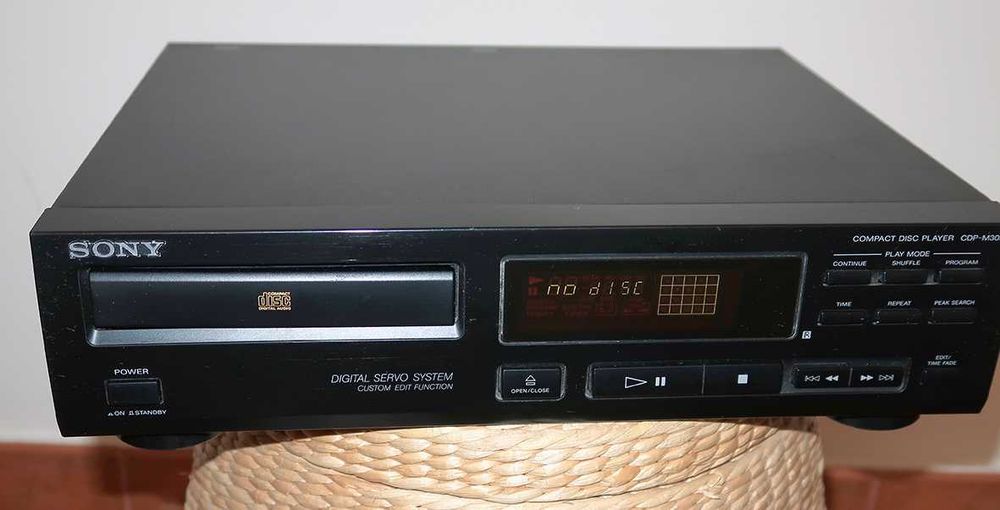 Sony CD Player CDP-M30