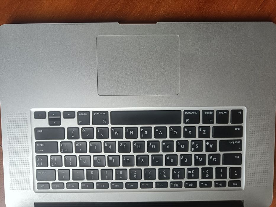 Продам macbook pro 15 retina early 2013