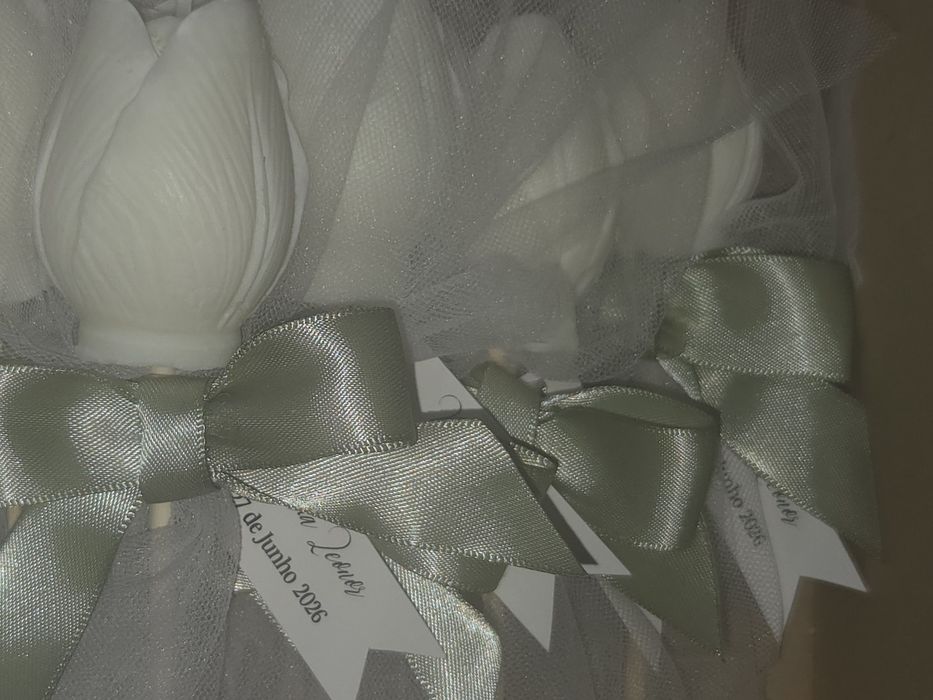 Lembranças de Casamento / Batizado – Tulipas em Tecido Personalizadas