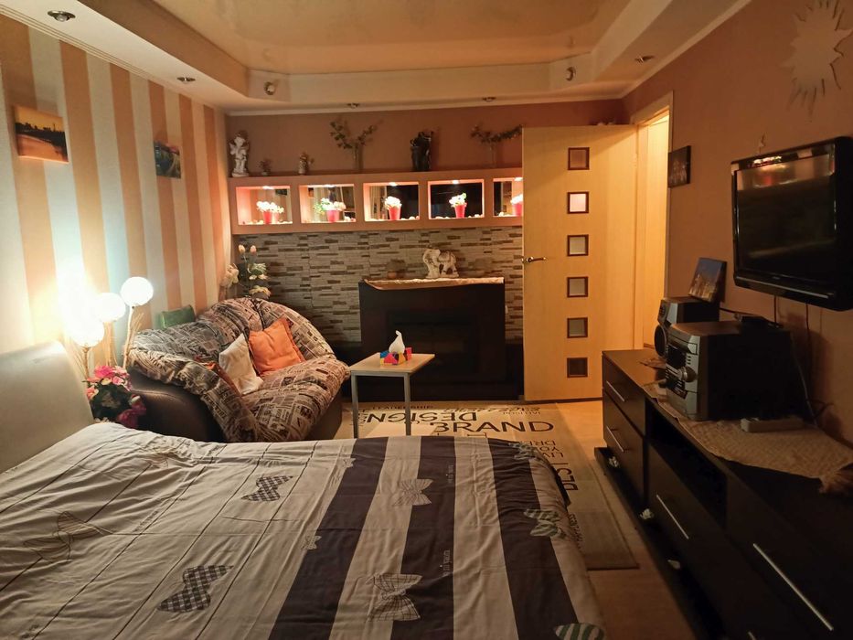 2 комнатная - 1 этаж, ул Братиславская, центр Серца, рынок Троещина!