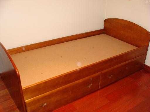 Moveis semi-novos , Marca "ARC" / cerejeira