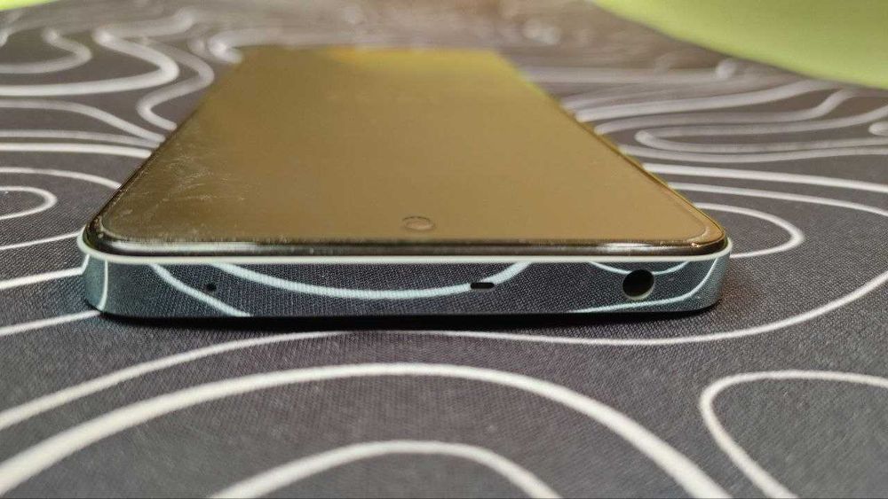 Realme 12+ 5G 12/512GB (Green) Global В коробці Стан нового (2 місяці)