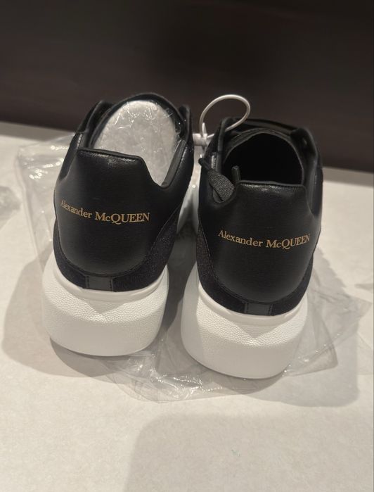 Alexander McQueen 39 welurowe czarne sneakersy buty trampki 39