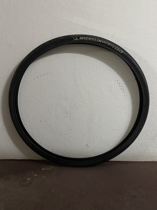 Pneus Michelin estrada