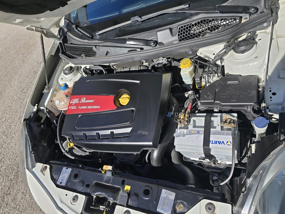 Alfa Romeo Guilietta Quadrifolio — photo 2