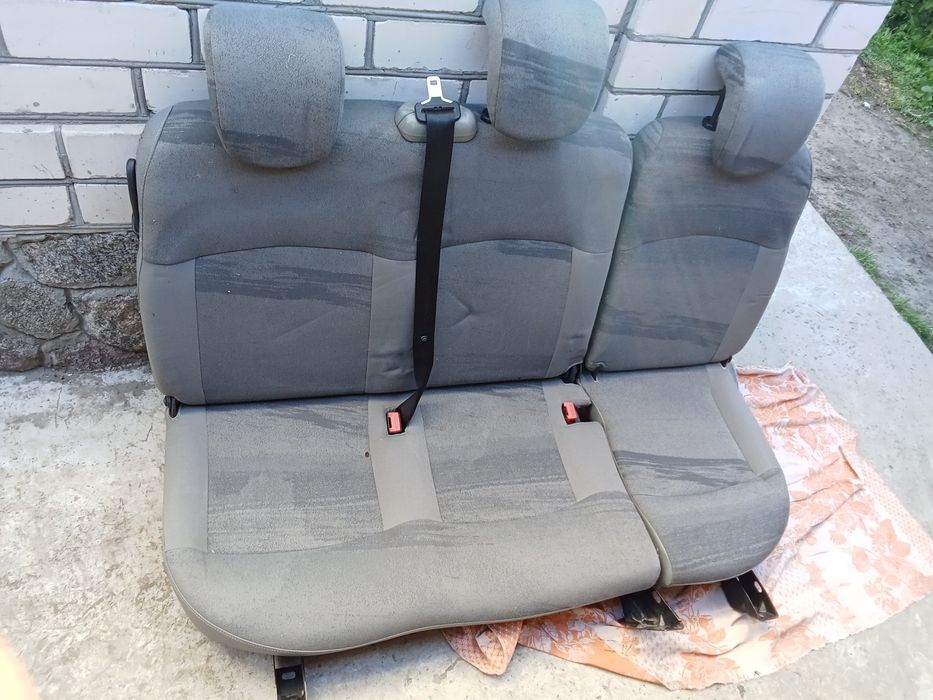 Сидіння трансформер Рено кенго
