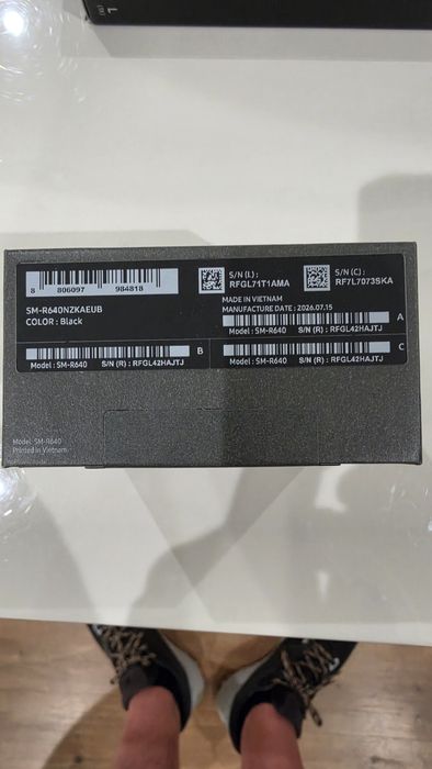 Vendo Galaxy Buds 4 Pro novos, caixa selada