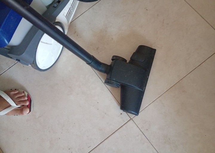 Aspirador Ufersa potente barato