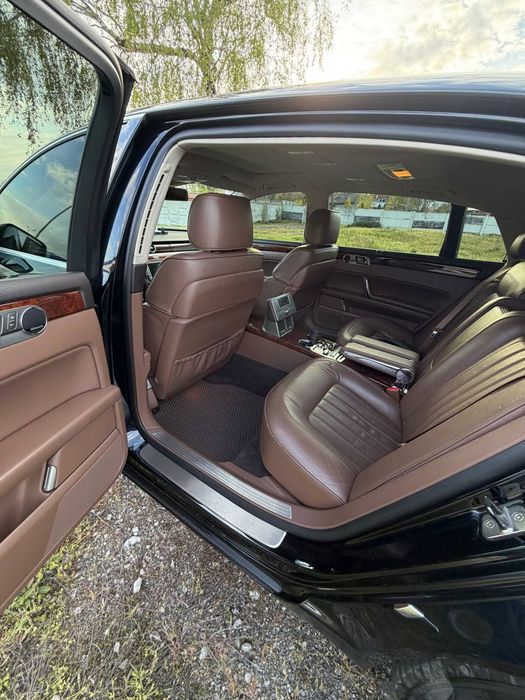 Продам машину volkswagen phantom